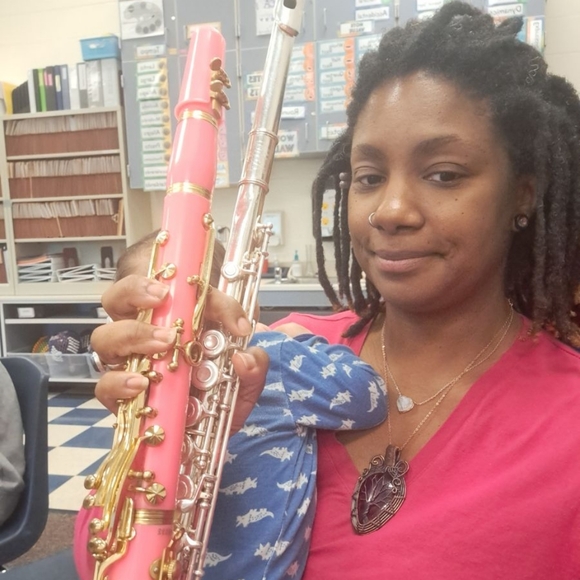 Meet your Posher, Catrina - Picture 3 of 5